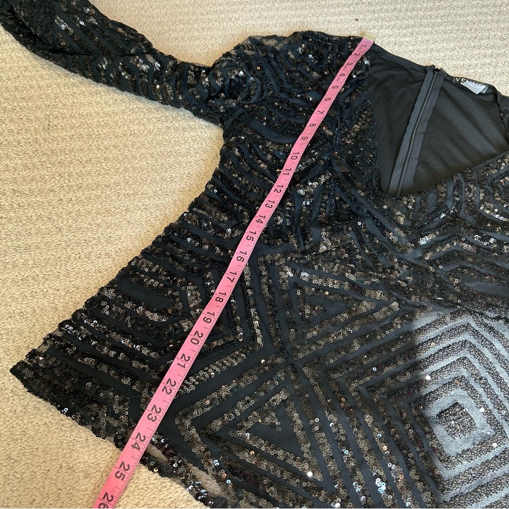 VENUS Black Sequin Bell Sleeve V-Neck Blouse Party Evening Statement Sleeve - Picture 8 of 14